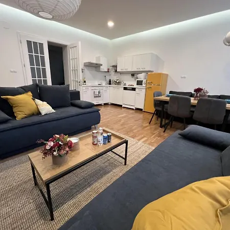 Flexihome Sk - Design - Location Close Centre - Big Squared Lejlighed *